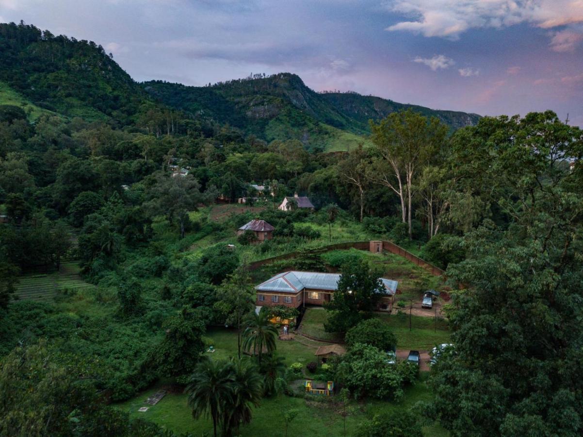 Blend Lodge And Kitchen - Pakachere Zomba Esterno foto