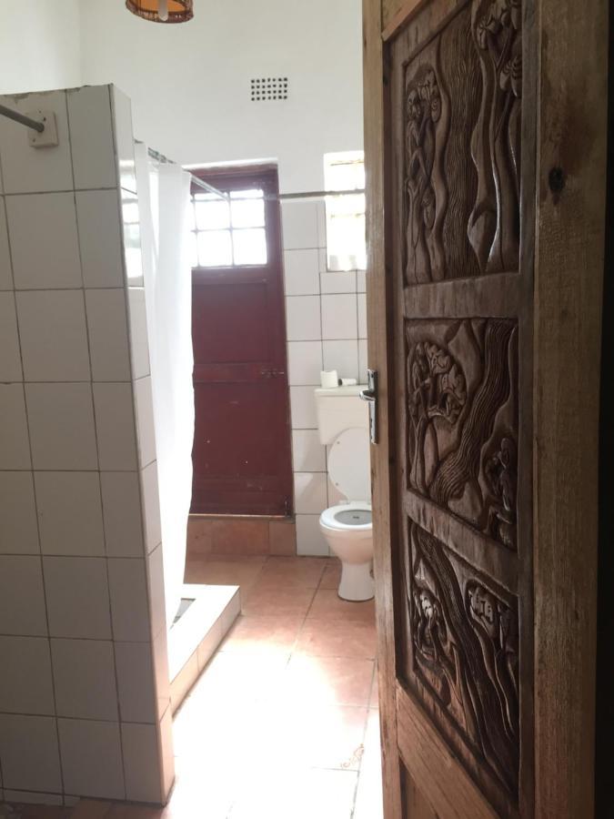 Blend Lodge And Kitchen - Pakachere Zomba Esterno foto