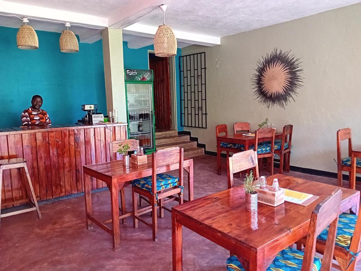 Blend Lodge And Kitchen - Pakachere Zomba Esterno foto
