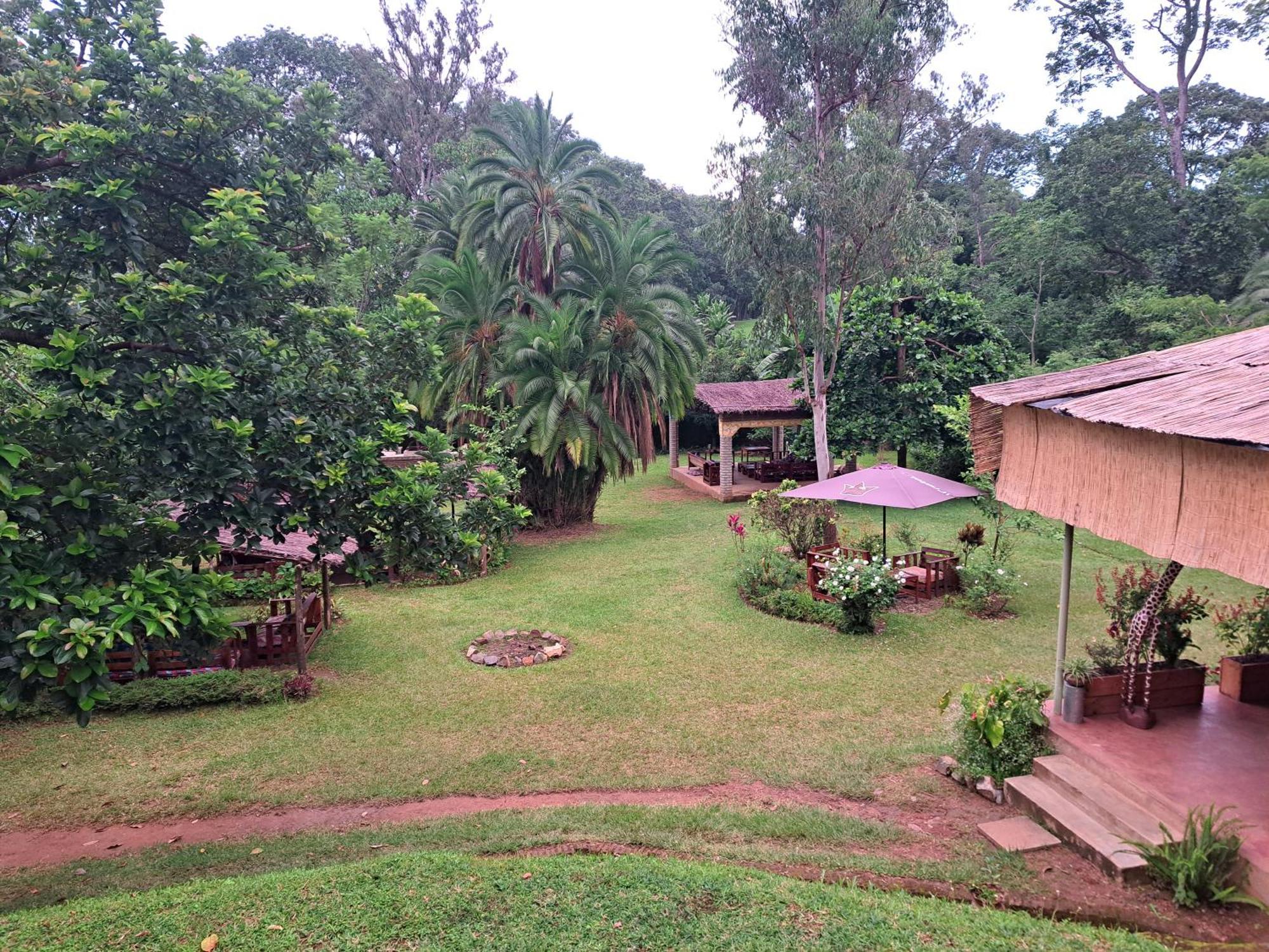 Blend Lodge And Kitchen - Pakachere Zomba Esterno foto