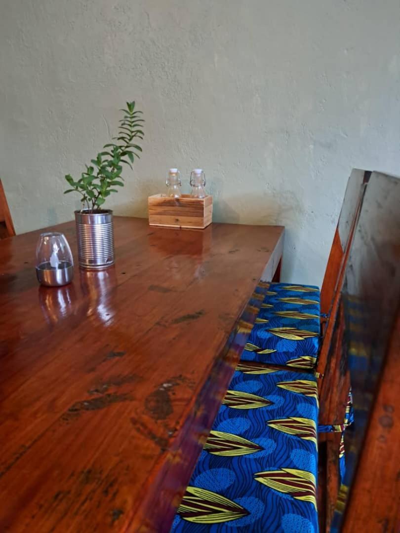 Blend Lodge And Kitchen - Pakachere Zomba Esterno foto